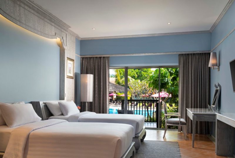 Aonang Villa Resort-Deluxe Pool View Room-1440x886px